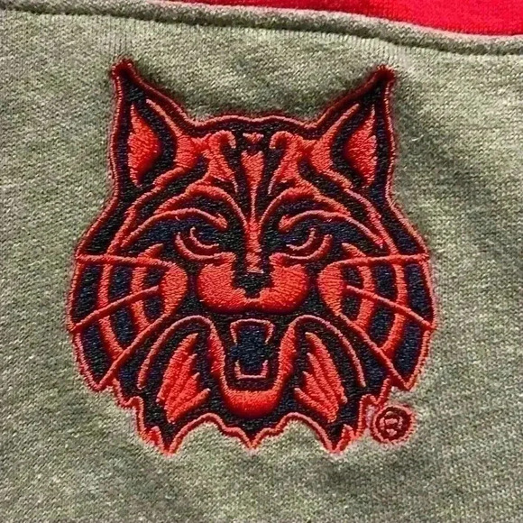 Arizona Wildcats Pink Victoria’s Secret Sweatshirt - Picture 6 of 7